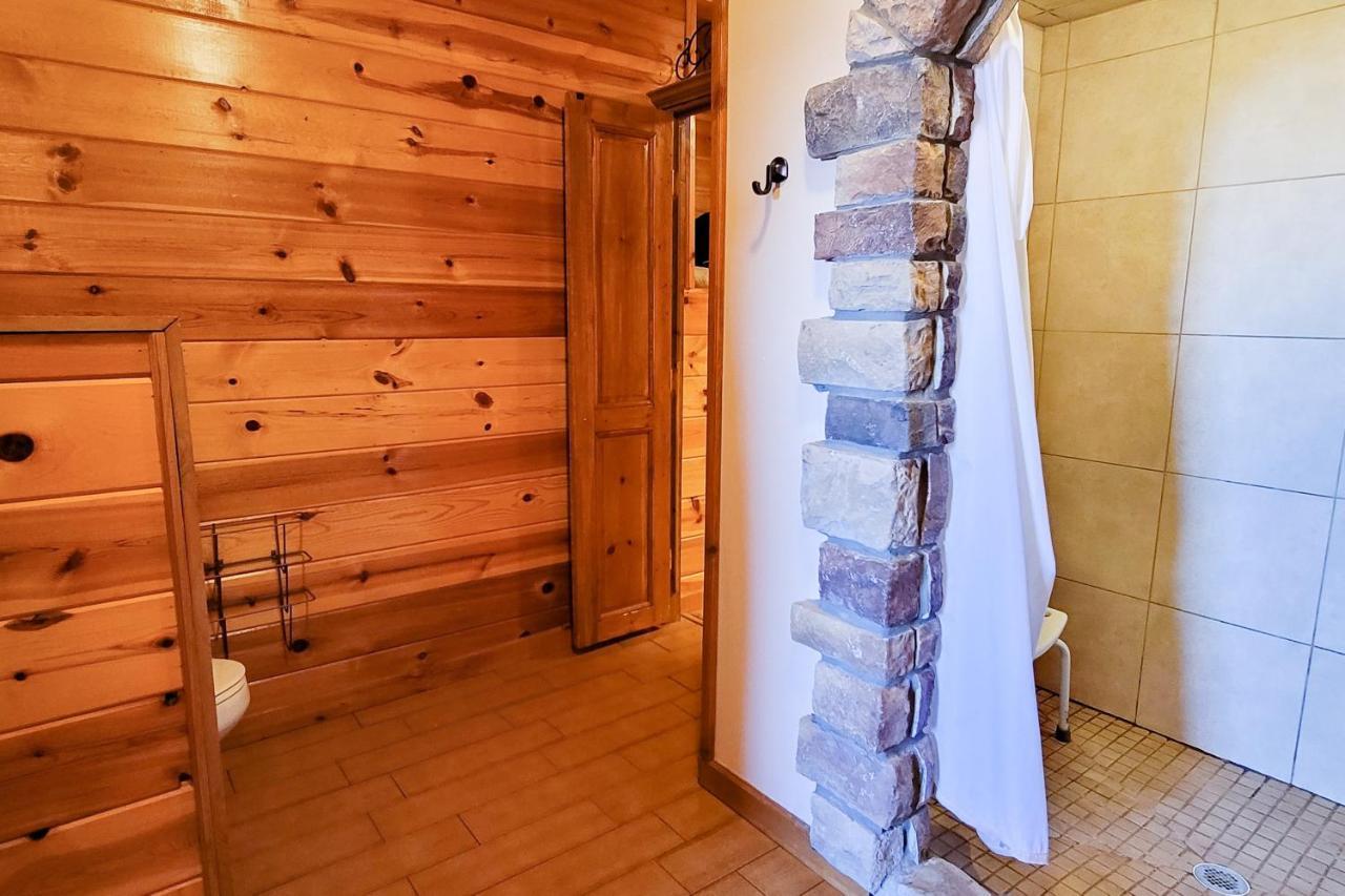 Treetop Tranquilty Sevierville Bagian luar foto