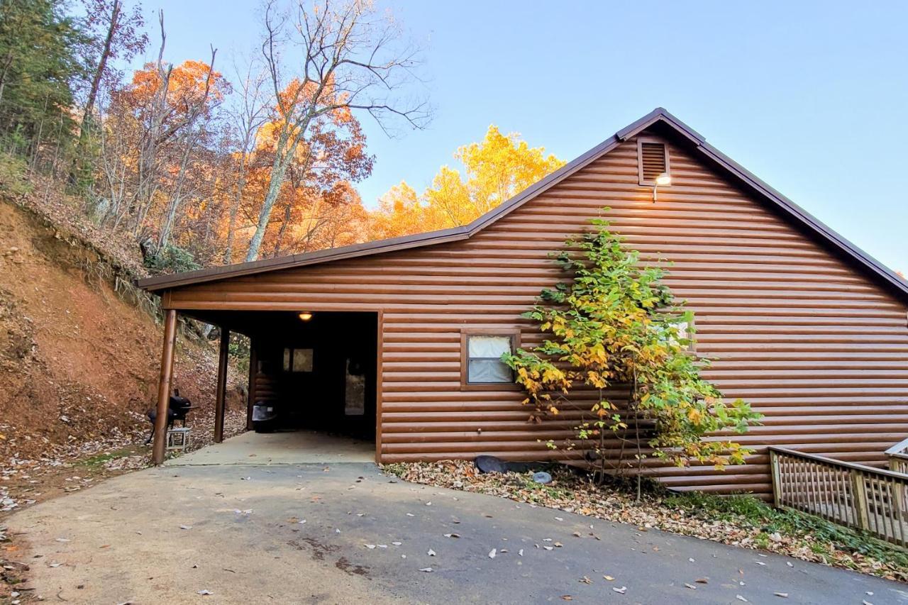 Treetop Tranquilty Sevierville Bagian luar foto